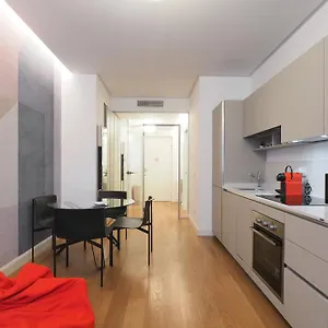 https://apt-porta-nuova.italymilanhotels.net
